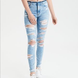 American Eagle distressed light blue jeggings
